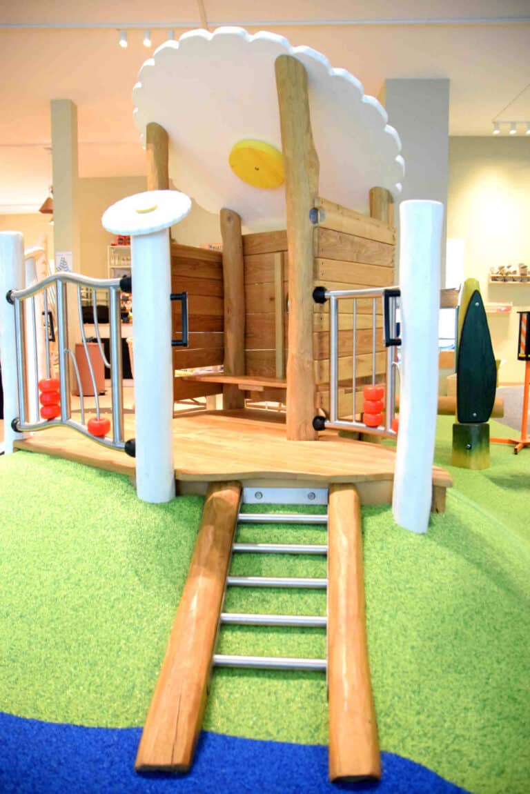 Sonnenhaus_Holzblume_Treppe