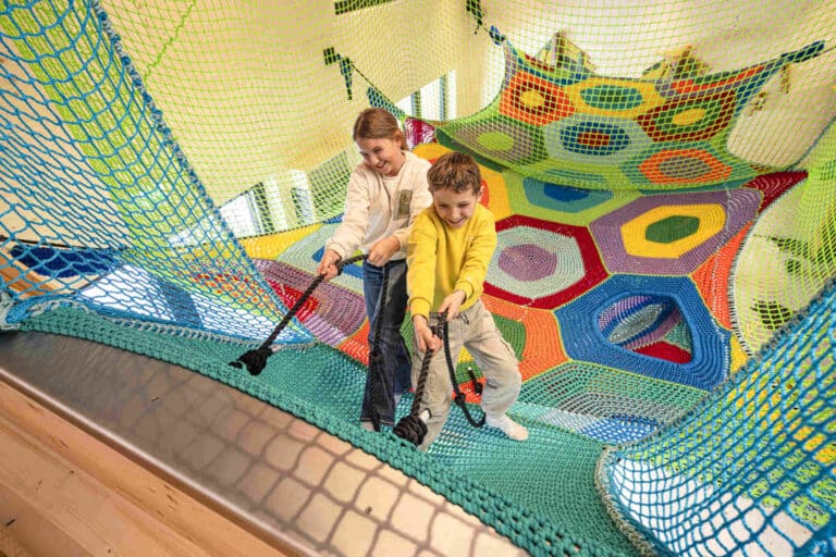 allgauer_berghof_indoor_holz_ropeland_netz4