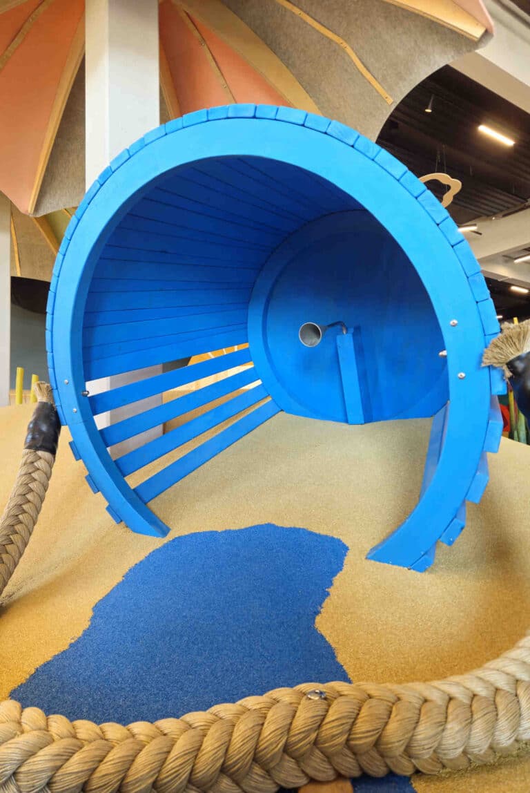 Groemitz_indoor_spielplatz_eimer