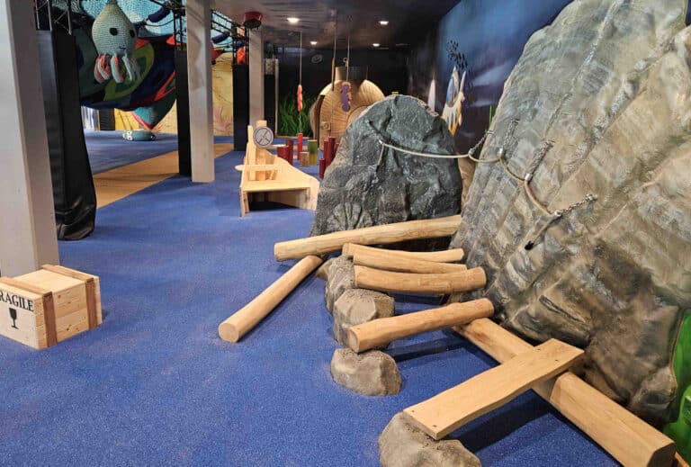 Groemitz_indoor_spielplatz_muschel3